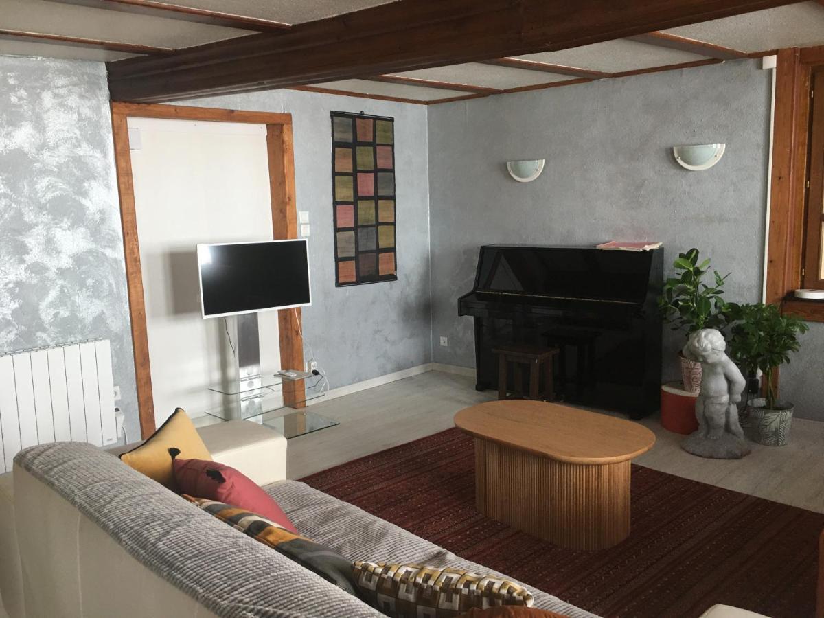 Logement confortable dans maison alsacienne Oberbronn Extérieur photo